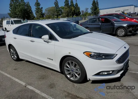 2017 Ford Fusion Se Hybrid из США, поврежденный, VIN 3FA6P0LU3HR409759